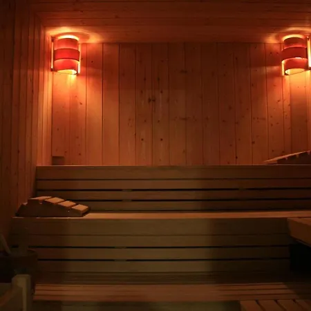 לינה וארוחת בוקר Centar דלניצה