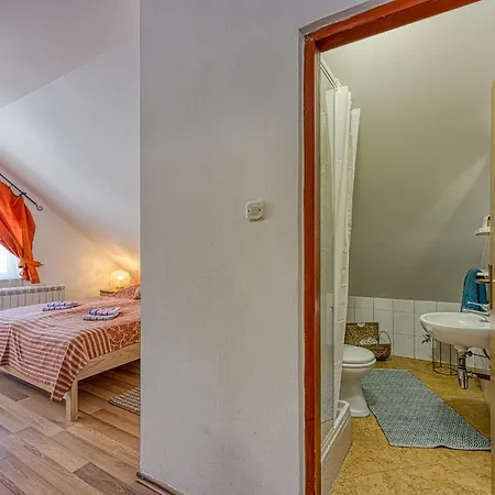 Frühstückspension Centar 3*