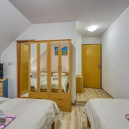 Frühstückspension Centar 3*