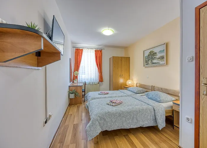 桑塔客房住宿加早餐旅馆 3*